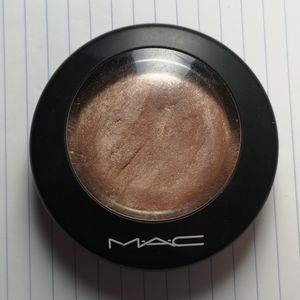 Mac Soft & Gentle Mineralized Skin Finish Highlighter
